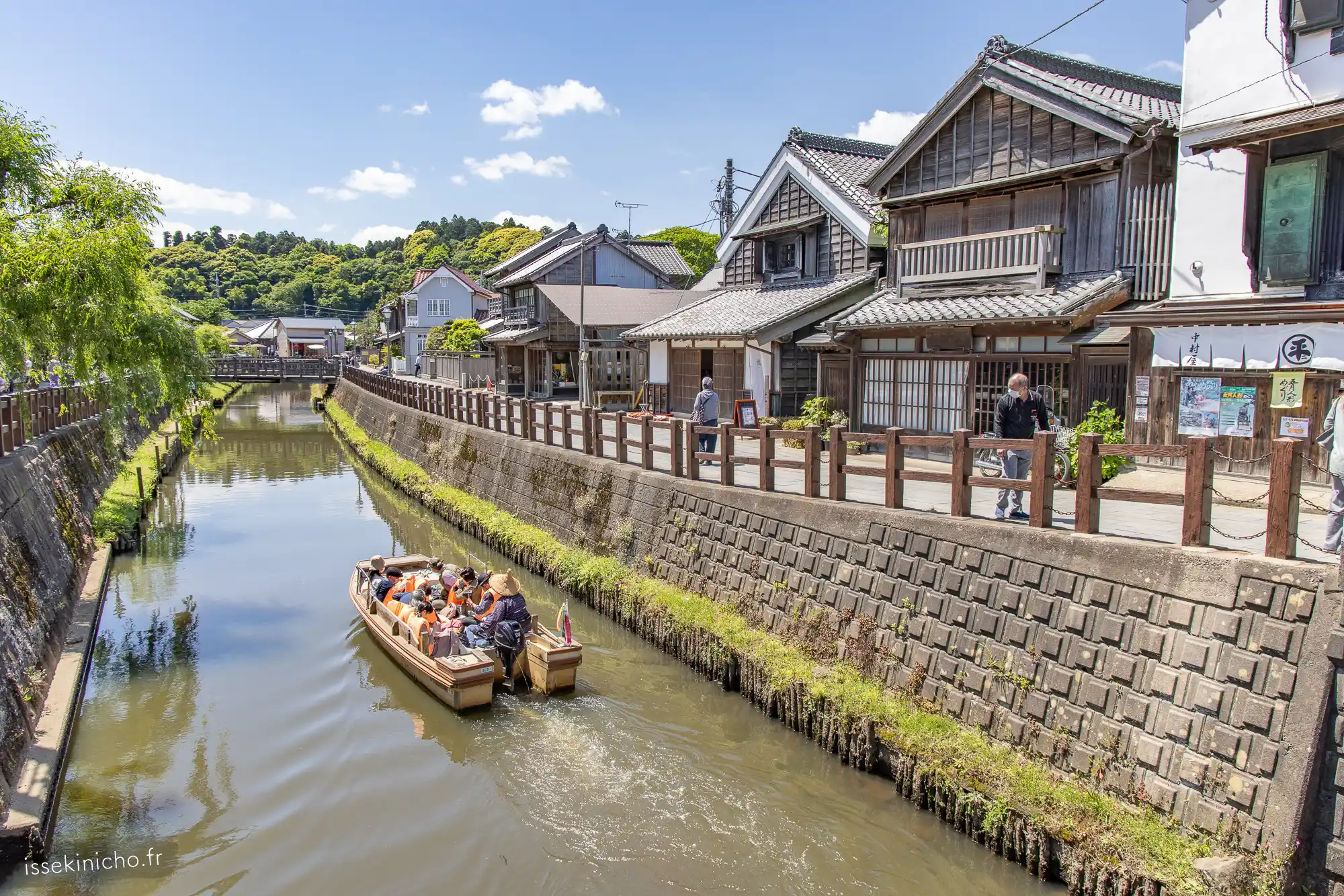 sawara, village au Japon avec des canaux et des maisons traditionnelles