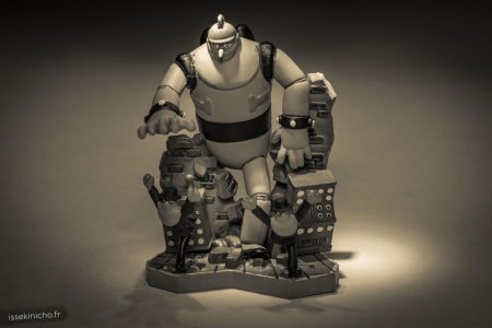 IMG_9219-tetsujin-28go-figurine