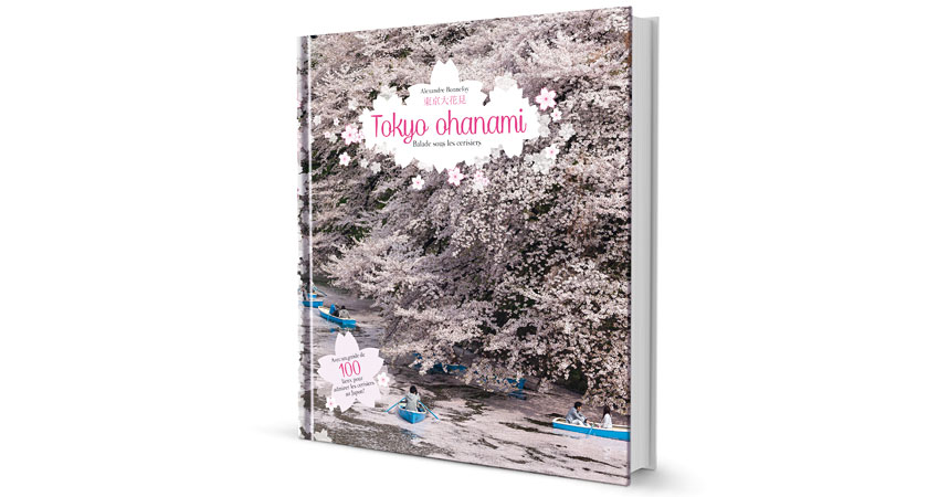 Couverture d'un livre de photos sur les cerisiers au Japon